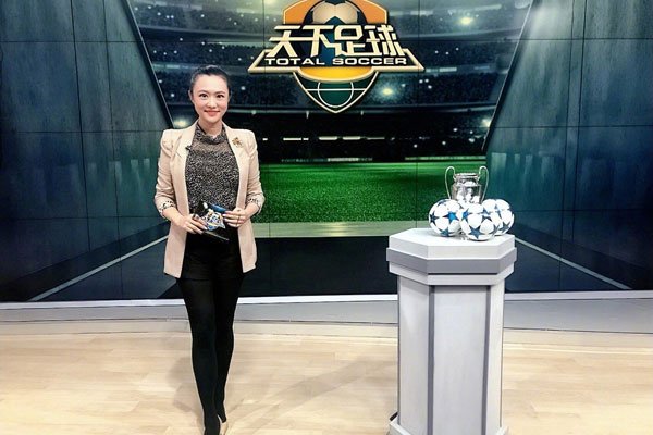 丝袜没弹性怎么办_丝袜没有弹性了_kof14梁刚出来没有丝袜