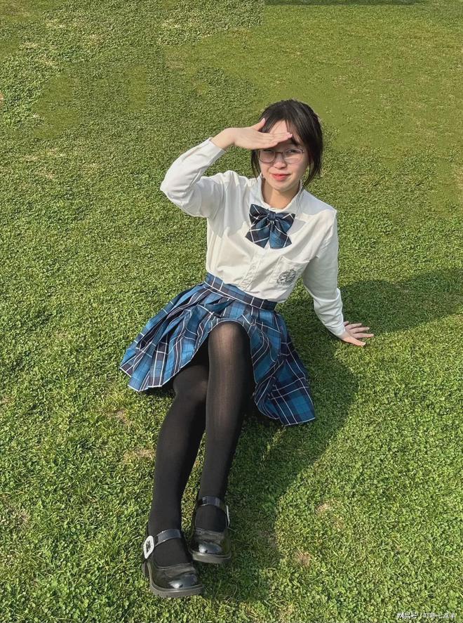 kof14梁刚出来没有丝袜_丝袜没有弹性了_丝袜没弹性怎么办