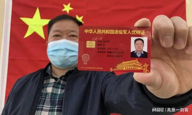 要带上身份证_拿身份证需要原件去拿吗_拿身份证时要带的东西