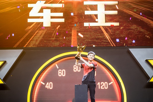 飞车贵族碎片怎么得_飞车贵族图标_qq飞车情侣贵族宠物进化图